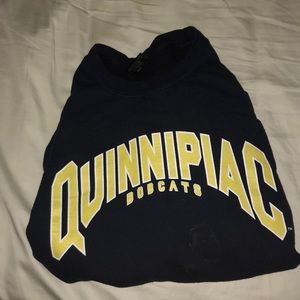 Quinnipiac university sweatshirt size L